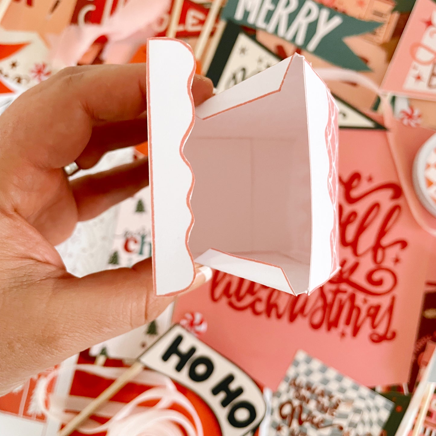 Gingerbread House (updated to fully close) | Printable activity