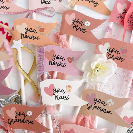 Mother's Day mini flags | Tags and Flags