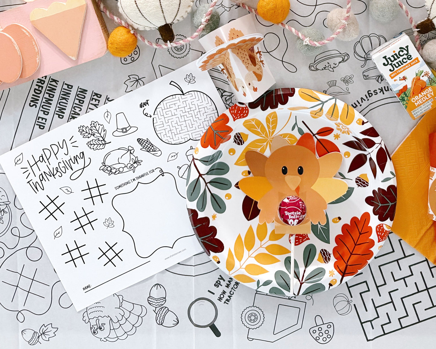 Thanksgiving Activity Placemat | Kids’ Thanksgiving Coloring Page