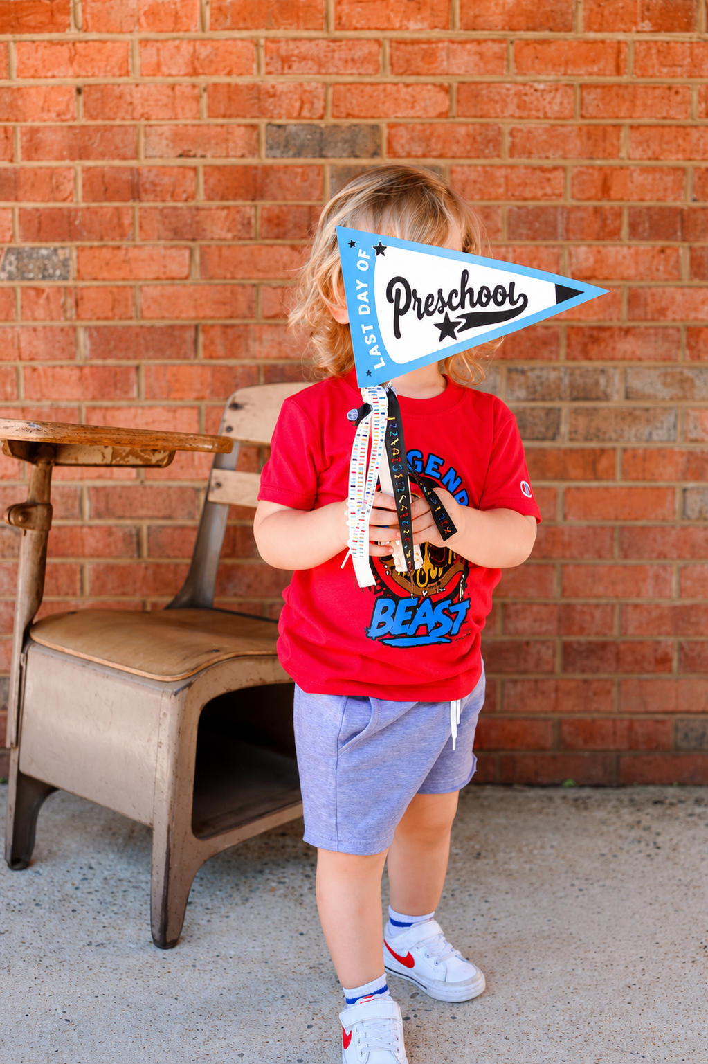 LAST Day to School Pencil Pennants | Printable Pennants + Flags