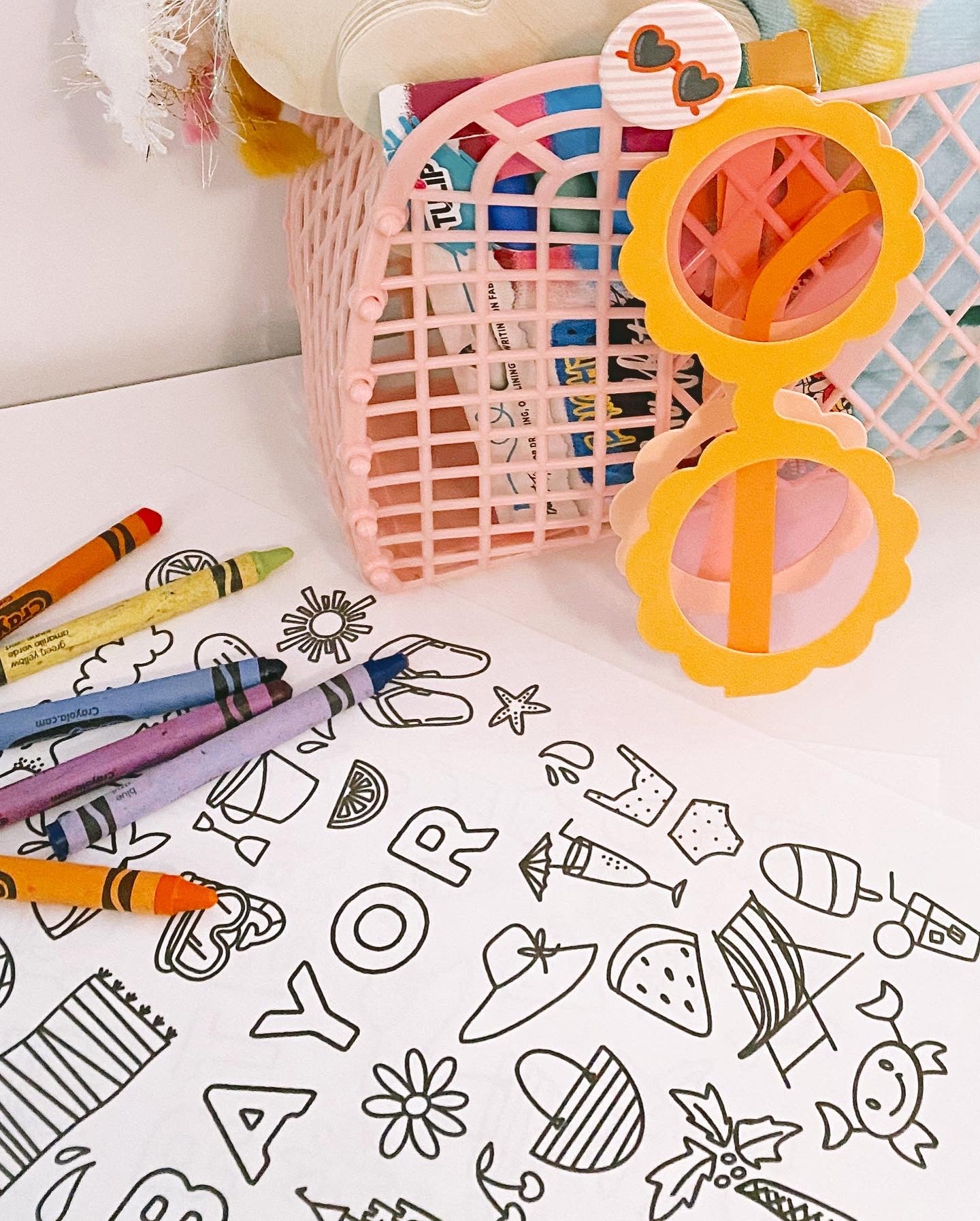 Custom Summer Coloring Page – The Letter Vee